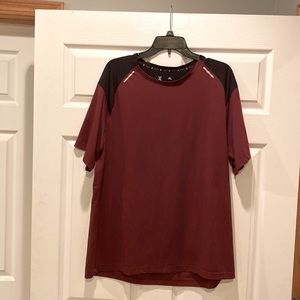 NWOT quick dri shirt